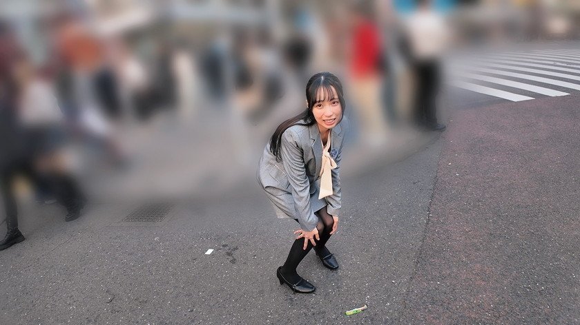 素人美少女とリモコンバイブお散歩ー黒パンスト敏感キャリアウーマン編ー「もう我慢できません…//」人ごみの中、黒パンスト美脚ガクブル震わせイキまくってしまうOLたち！人生初の羞恥プレイでまさかのエロスイッチオン！車移動中も大胆カーオナニー！最後はホテルで心行くまで生セックス！1枚目