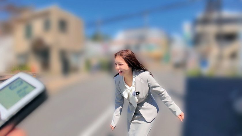 素人美少女とリモコンバイブお散歩ー黒パンスト営業ウーマン編ー「もう我慢できません…//」人ごみの中、黒パンスト美脚ガクブル震わせイキまくってしまうOLたち！人生初の羞恥プレイでまさかのエロスイッチオン！車移動中も大胆カーオナニー！最後はホテルで心行くまで生セックス！1枚目