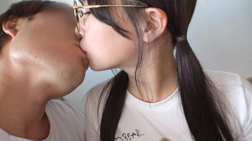 ムチムチボディの最高峰【もも 20歳】 男に尽くすイチャイチャセックスに骨抜き！！ 究極の抱き心地！女体の最高到達点！ 【初撮り】ネットでAV応募→AV体験撮影 24921枚目