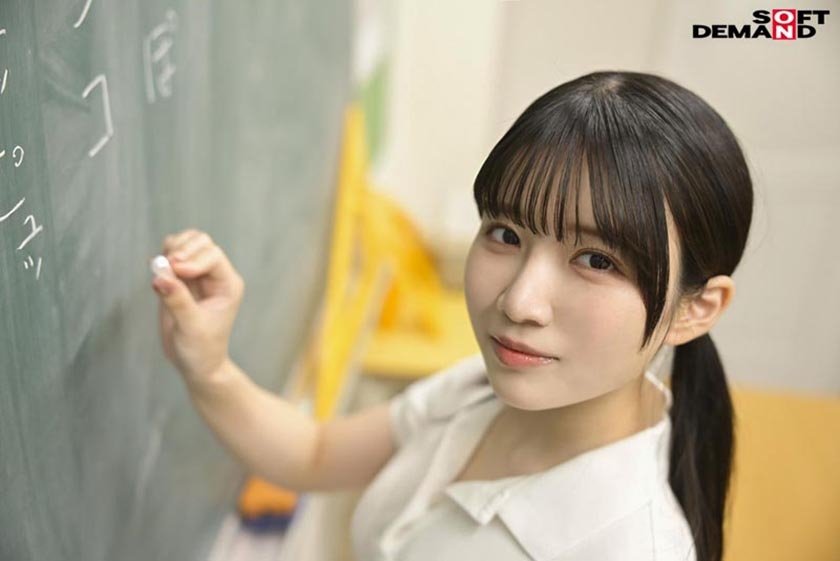 淫語レッスン 明るく元気な笑顔が真っ赤っか！ずっとカメラ目線でおぢさんに無理くり恥ずかしいこと言わされちゃった 南あいり2枚目
