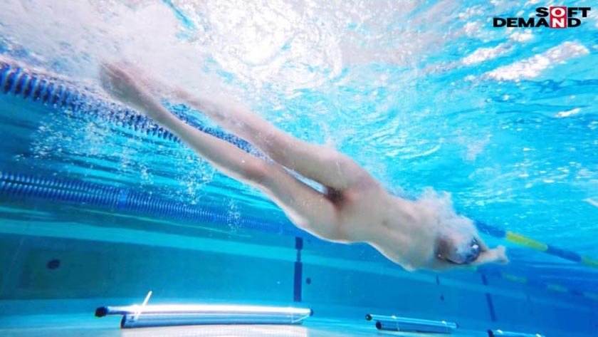 バタフライ100メートル全国3位 全裸水泳 水泳選手葛西いつきAVデビュー1枚目