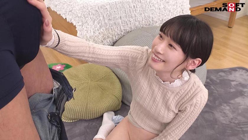 初撮りで他人チ○コ6本挿れてイキまくり「彼氏の誕プレ代が足りなくて」さとみさん(22) 大学生 調布市在住1枚目