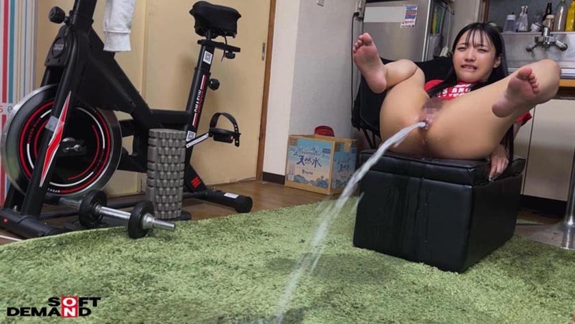 彼女のアナルを自慢させてください 同棲部屋で浣腸アナルSEXを楽しむ腸汁ダクダクカップル映像15枚目