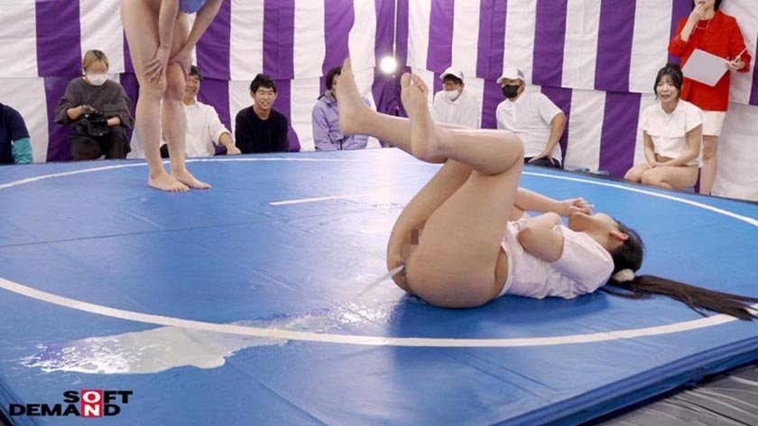 はじめての牛乳浣腸相撲大会2(ガチ)。 一般女性4名参加9枚目