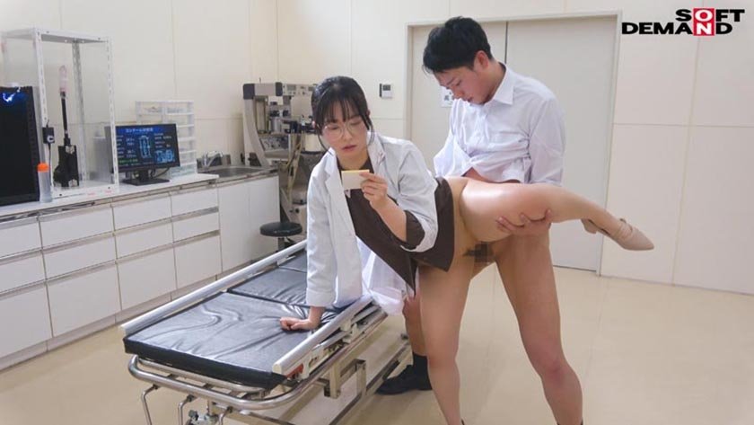 大手ゴム用品メーカー社員の業務グループセックスの記録。14枚目