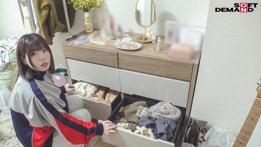 負債総額280万円の限界フリーターちゃん(24)。一発逆転目指してAVデビュー 山田さち1枚目