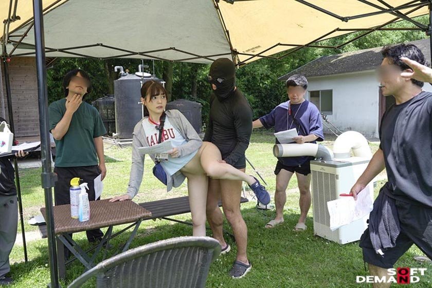 ―SEXが溶け込んでいるSOD― AD研修中に「常に性交」宣伝部 松永あかり1枚目