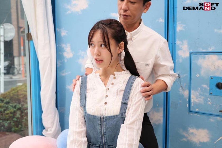 マジックミラー号 オーバーオール姿の美巨乳大学生限定！！ 初めてのDEEP乳揉みで感度を上げて素人娘とガチSEX13枚目