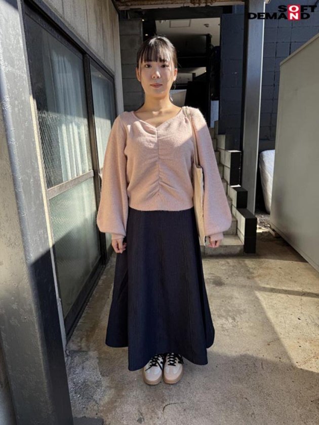 マジックミラー号 まじめ妊活女子限定！子作り中の若くて敏感な柔肌をじっくり診察！乳房をいやらしい触診でこねくり回すと分泌物が膣から溢れてデカチン生挿入！赤面羞恥の婦人科検診！10枚目