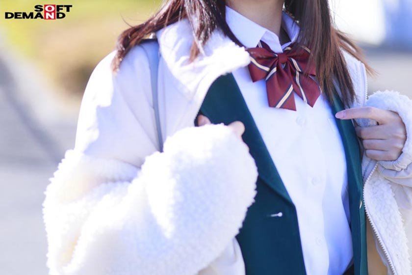 マジックミラー号 10代の学生男女が身体と相性で挑戦！ アオハル2人3脚！ ちょっとオトナのピクトグラムチャレンジ！ 全て成功したら、最新スマホをプレゼント！ 近くなりすぎた距離感が若い性欲を弾けさせる！？ ヤッてはいけない友達同士が禁断SEX！？10枚目