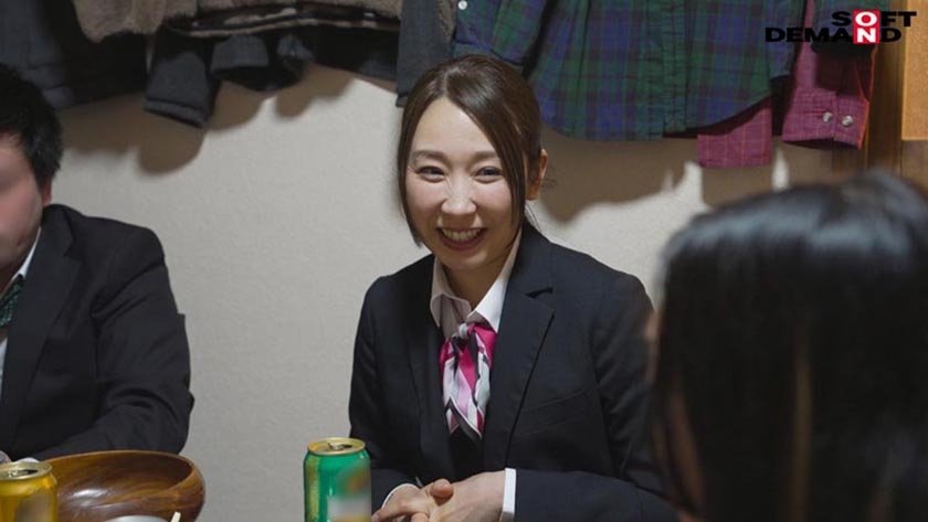 SNS総フォロワー9万人 人妻女性タクシードライバー 春木蘭子 45歳 AVDEBUT「丁寧な接客を心掛けていますが乱暴な不倫SEXが大好きです」11枚目