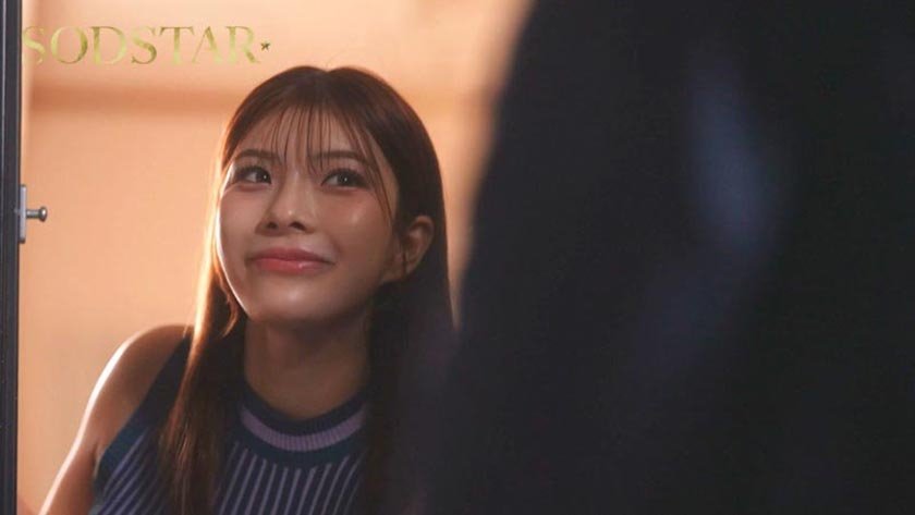 閉店後の棚卸しで終電を逃した俺はバイトの子の家に泊まることに 頑なにすっぴんを拒む姿が可愛くて火が付いたが逆に絶倫腰フリマシーンと化した彼女に朝までしぼり取られた 神木麗1枚目