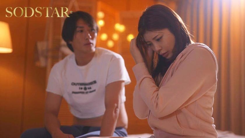 閉店後の棚卸しで終電を逃した俺はバイトの子の家に泊まることに 頑なにすっぴんを拒む姿が可愛くて火が付いたが逆に絶倫腰フリマシーンと化した彼女に朝までしぼり取られた 神木麗7枚目