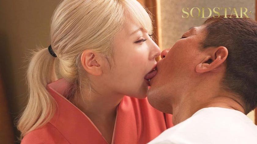 離婚したてのぼくが大型バイクにまたがるギャルライダーとツーリングで運命的に出会い 彼女が営む海沿いの民宿でたらふくご馳走になって一晩中なまハメしまくって12回射精した 夏目響11枚目