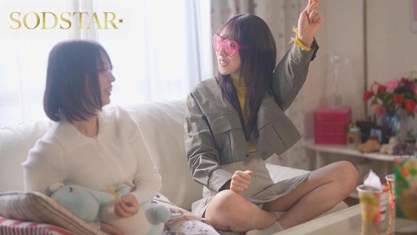 車中不倫 こんなオジサンでも娘の幼なじみ(19)にコクられて付き合うことになっちゃった！年の差なんと31歳！自宅ガレージで唾液を絡ませ汗ダクでちちくりあう 天神羽衣12枚目