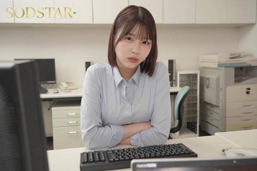 厳しい女上司は、中出しまでさせてくれる日本一回転率の悪い罵倒バニーピンサロ嬢だった！お店でも会社でもボクの童貞チンポを貶しながら無限大回ヌイてくれた！ 唯井まひろ【8周年作品】12枚目