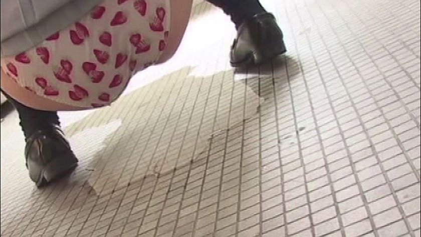 超至近距離おしっこする瞬間大量放出スペシャル25枚目