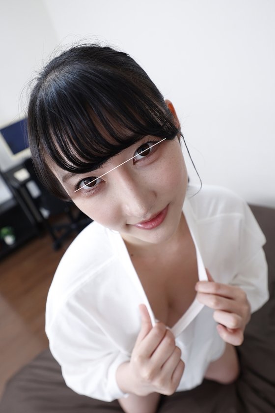 お風呂を貸してくれたお礼だよ！ 近所のエロボディ小悪魔お姉さん！ 彼Tシャツ(僕は彼氏じゃないけど)姿でエッチなお返ししてくれた！7枚目