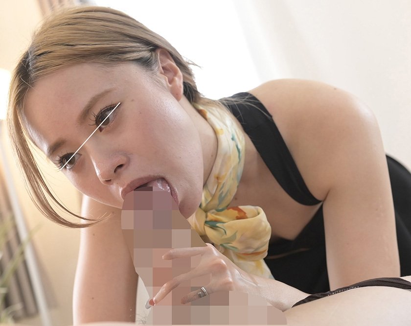 昼下がりの人妻 自宅エステサロン夫の留守宅で近所の殿方の絶倫チ○ポに興奮してオイルまみれでハメ狂いました3枚目