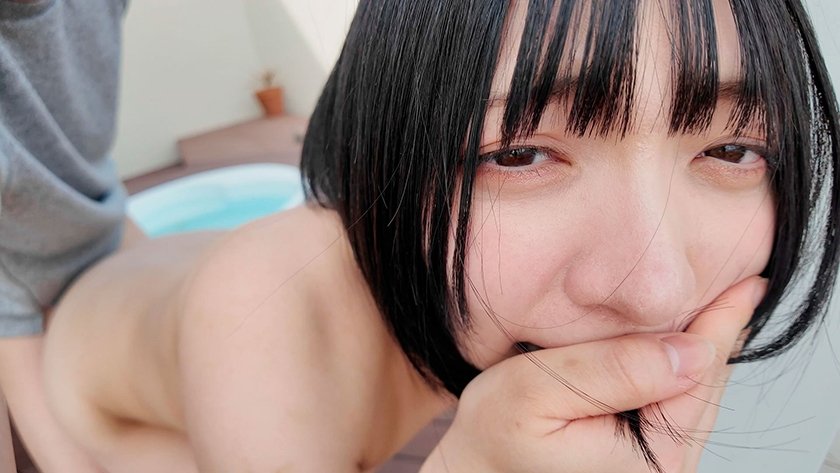 年上キラーのボーイッシュなバイトちゃん虹村ゆみに誘われて…彼氏にも見せたことのないフェラテクで何度もごっくんと中出しをしてくれた10枚目